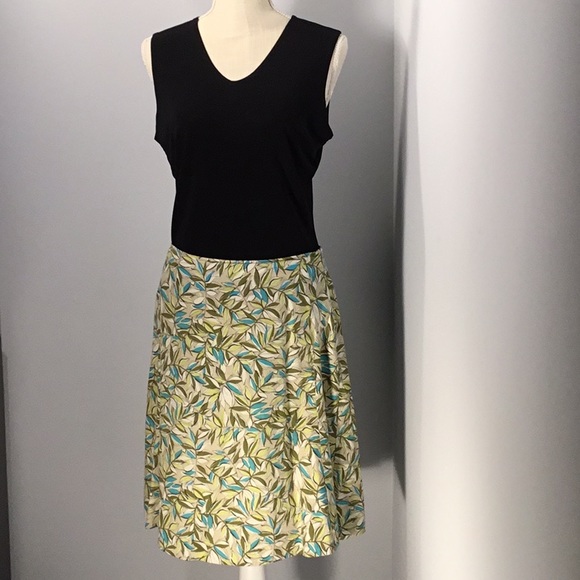 Geoffrey Beene - Size 6 - Picture 3 of 7